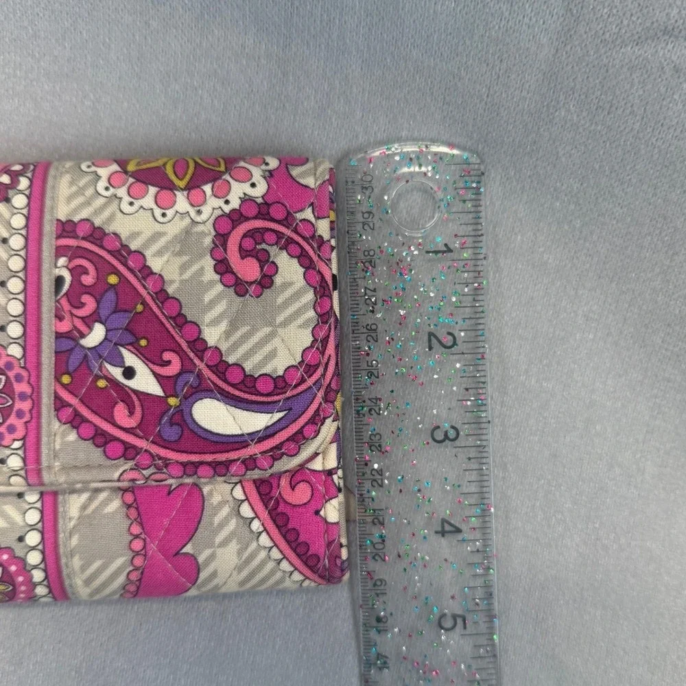 Vera Bradley Trifold Wallet Women One Size Pink Gray Paisley Quilted Cotton